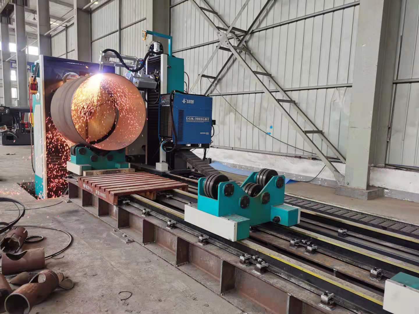 滚床式相贯线切割机 大管径管材切割机 海工行业大管切割应用