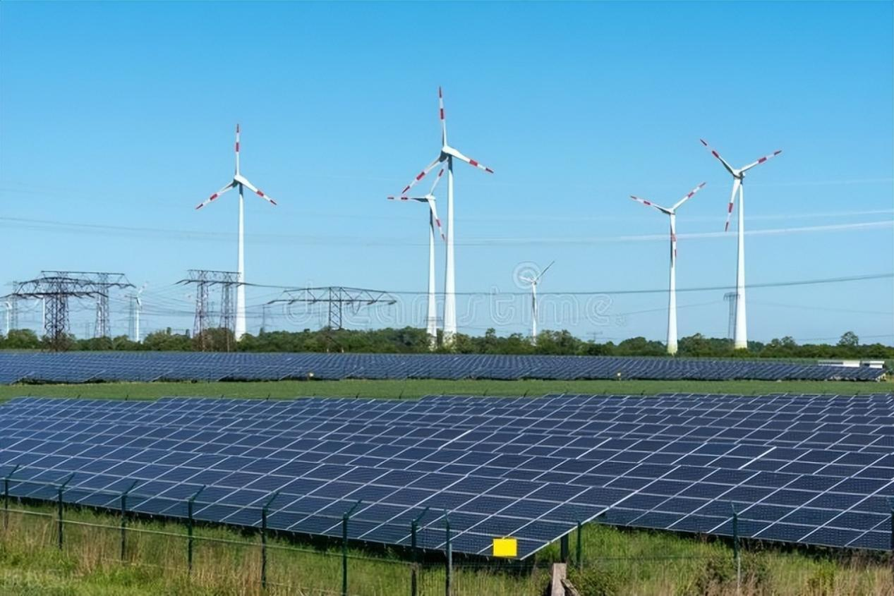 光伏行业正迎头赶上！全球追求可再生能源，设备需求猛涨