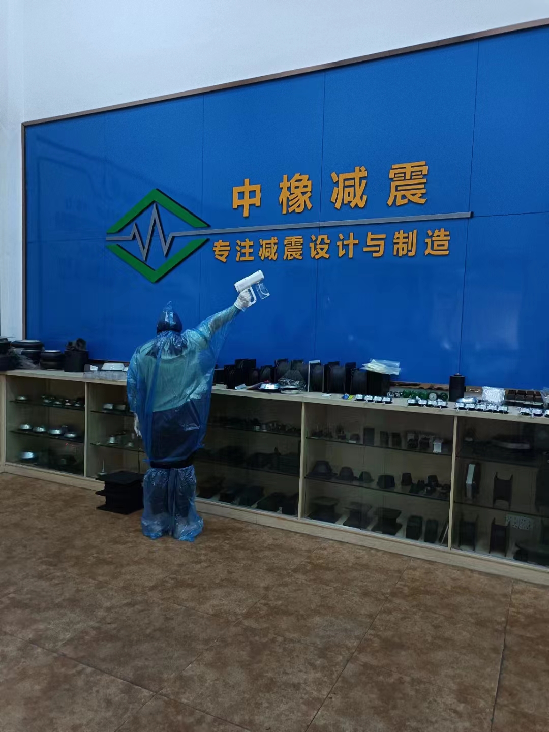 专注机械橡胶减震器