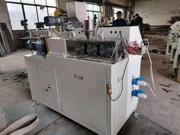 小型挤出机螺杆实验机