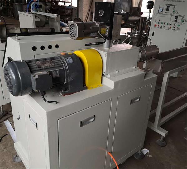 供应pp小型生产线挤出机