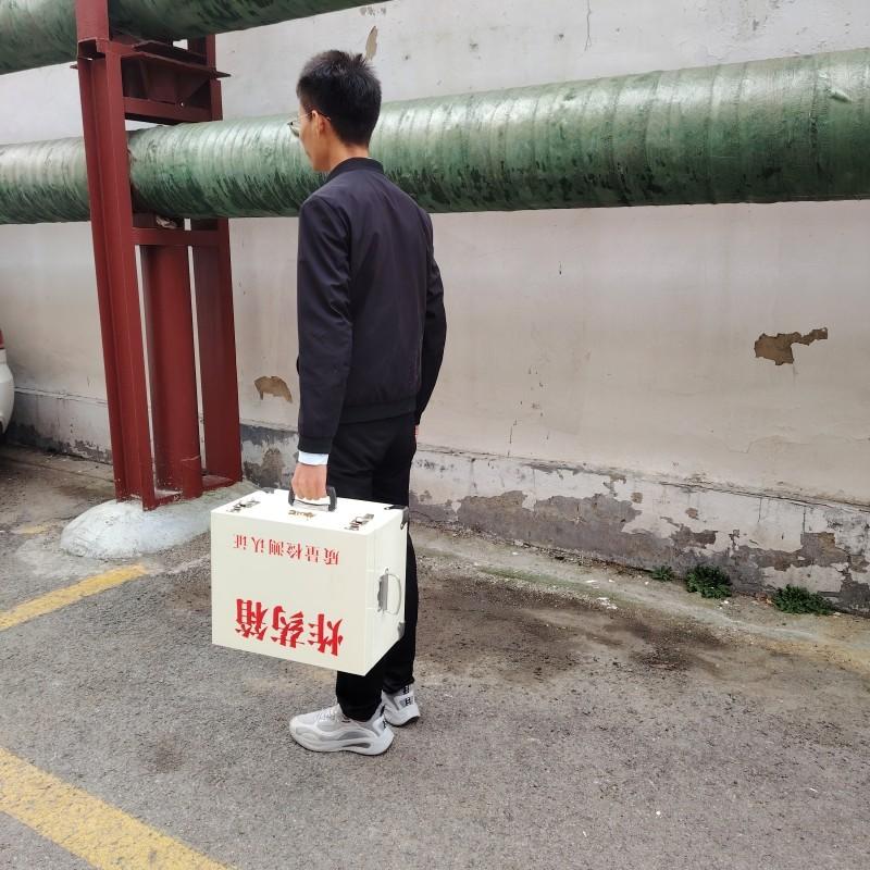 抗冲击便携式钢板箱，适用于水利水电爆破作业