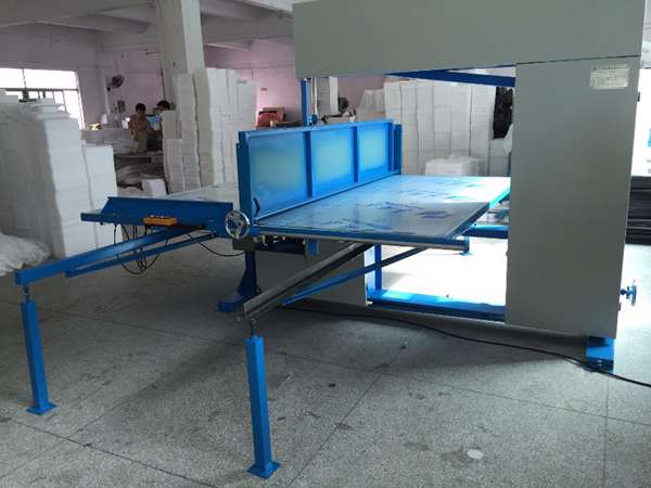 蜂窝纸板立切机