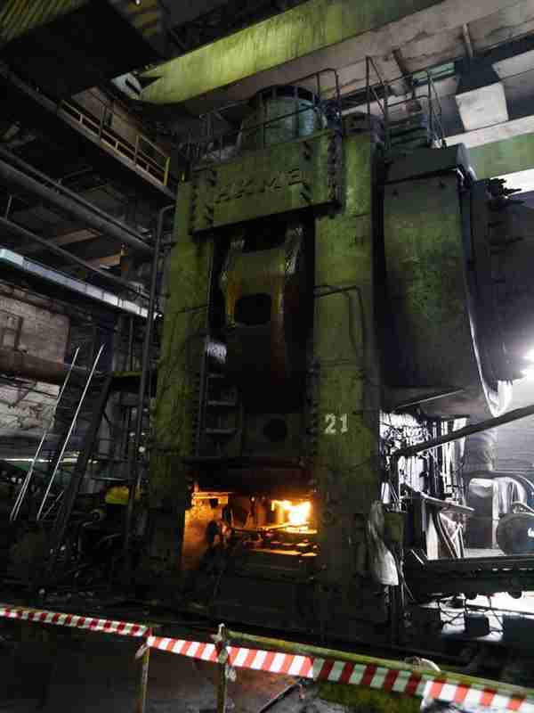 出售二手俄罗斯6300吨热模锻压力机