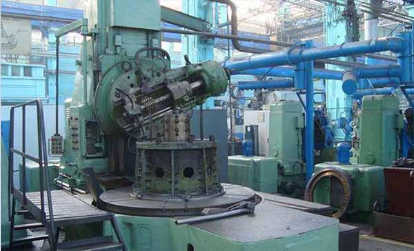 出售二手俄罗斯2米滚齿机 新型