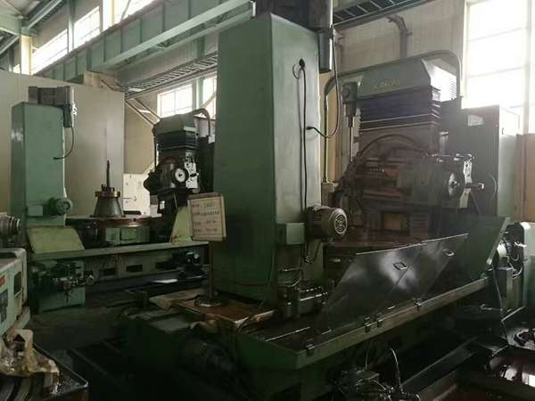 售二手日本唐津2米滚齿机