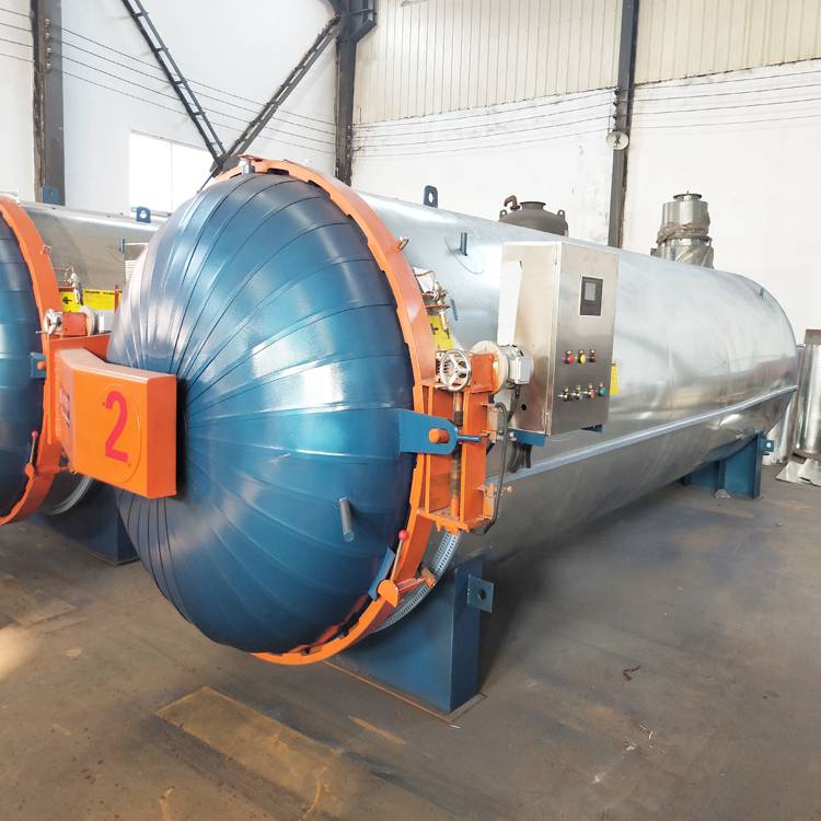 东凤轮胎卧式硫化罐