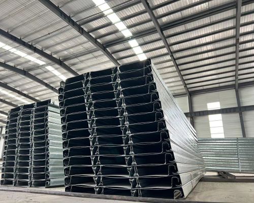 C型钢檩条的特点  北京博泰钢构