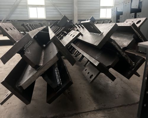 箱型柱生产厂家  质量放心 价格合理 北京博泰钢构