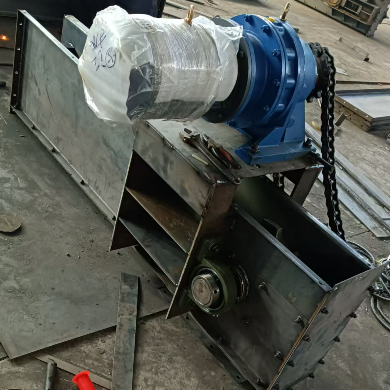 喂料机重载传送带 刮板输送机