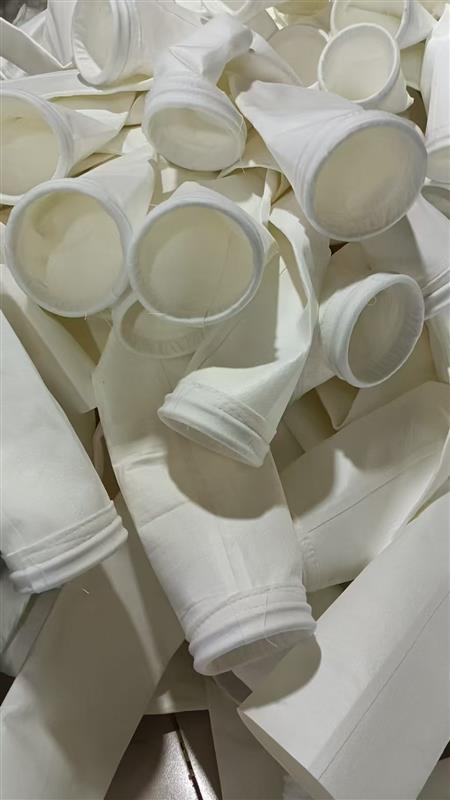 除尘滤袋在除尘器中占什么位置？