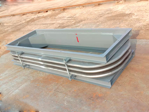 矩形金属膨胀节