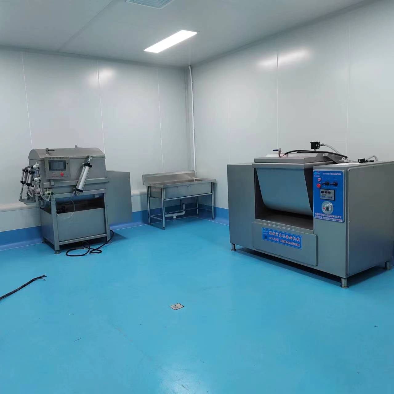 蒸饺加工设备130 8166 1390蒸饺真空和面机 水饺皮真空和面机