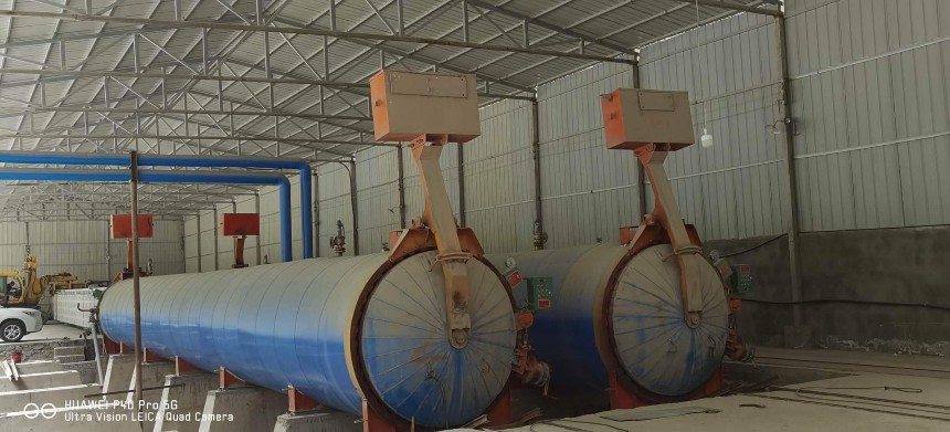 处理二手蒸压釜   8成新