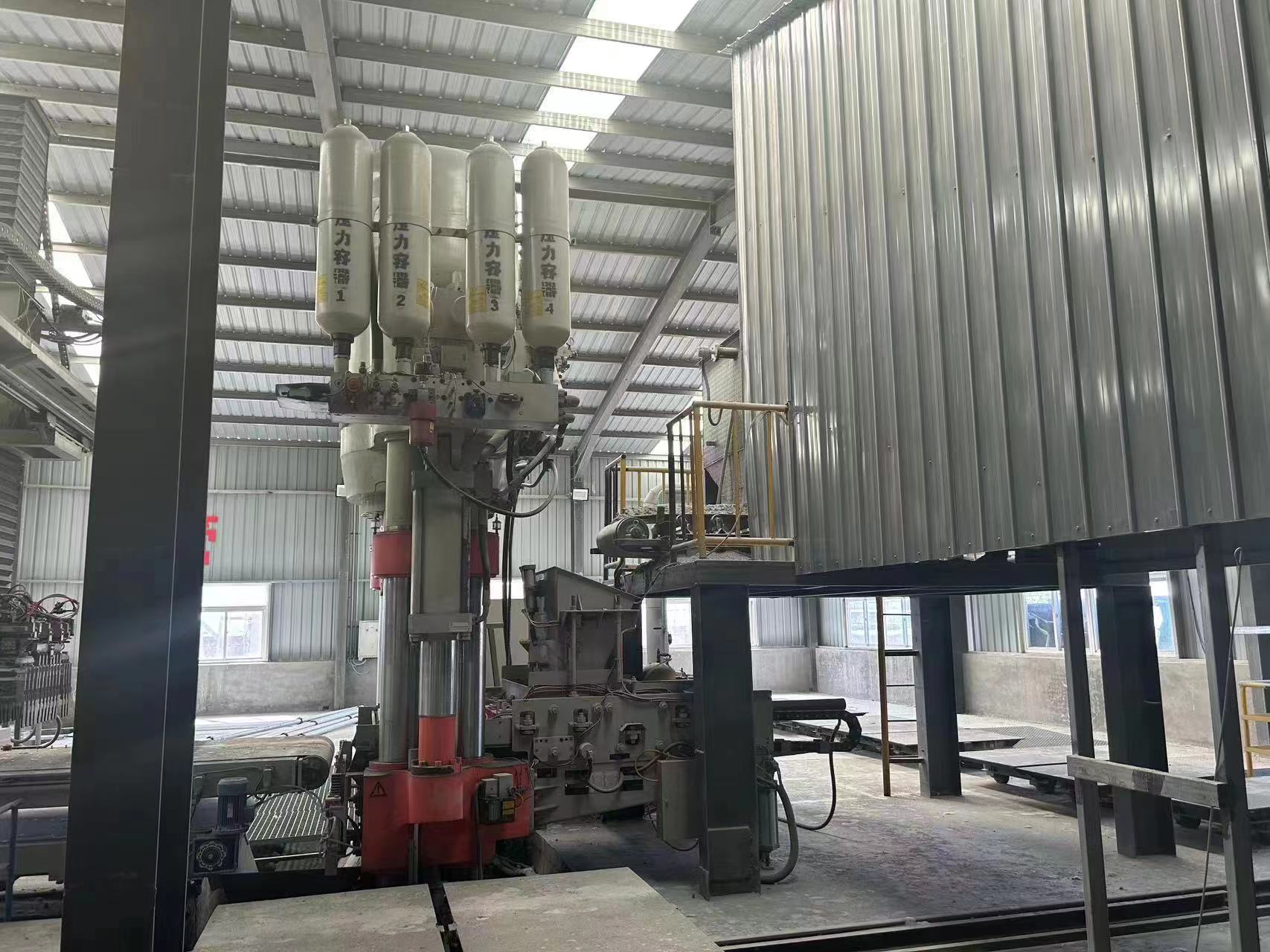 9成新   科达1200全自动液压砖机