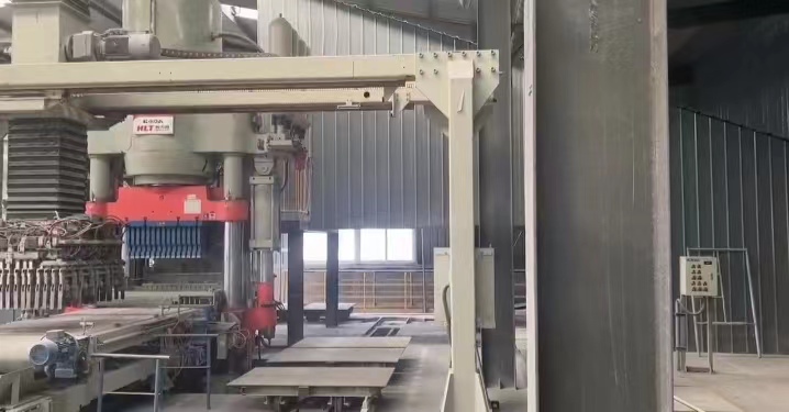 处理科达1200全自动液压砖机设备    9成新以上