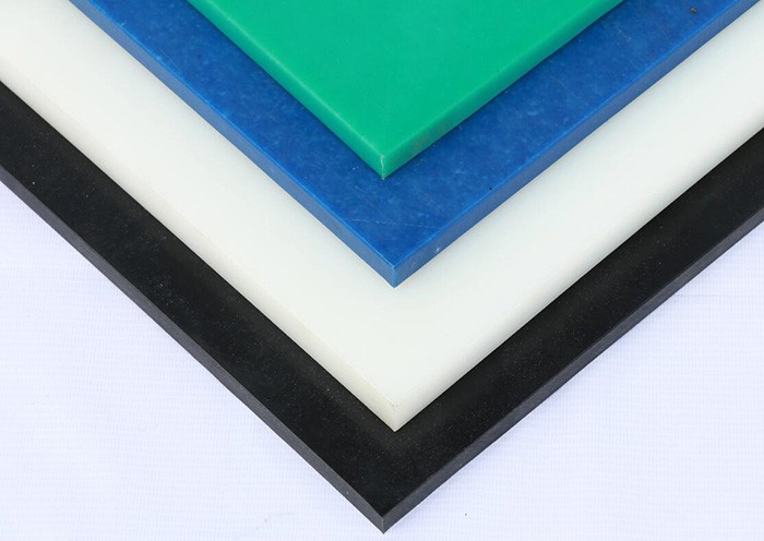 PE板材和POM板之间的区别