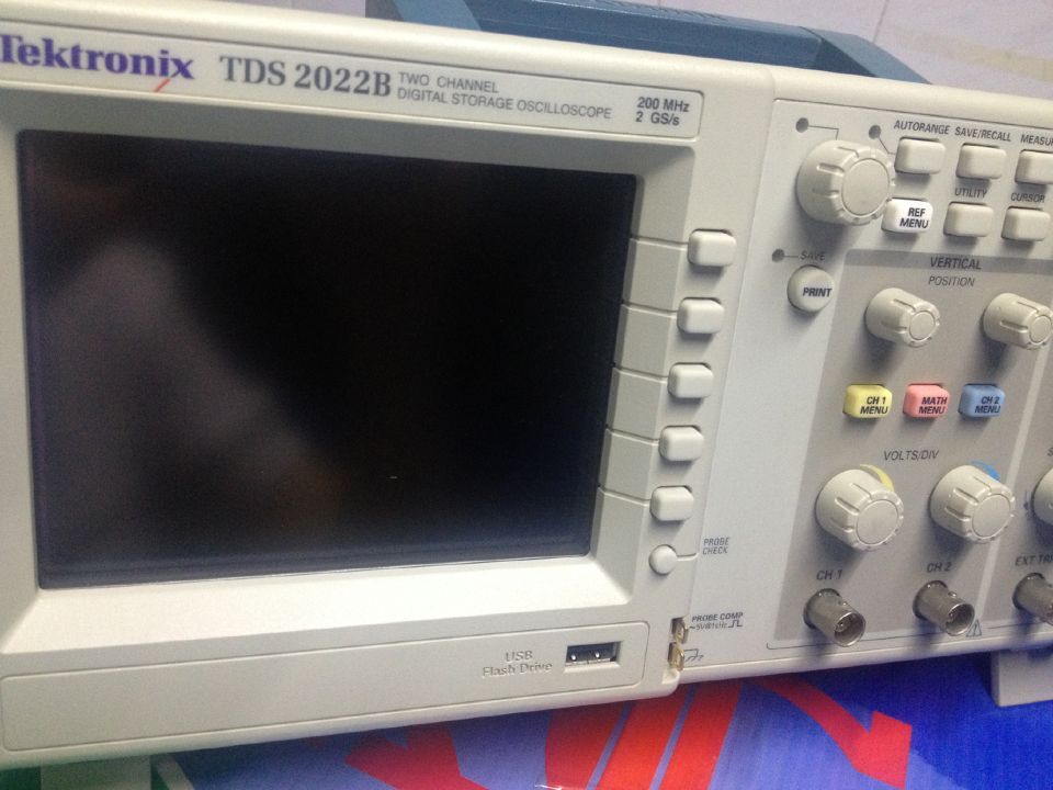 大量供应回收TDS2022B TDS2014C示波器