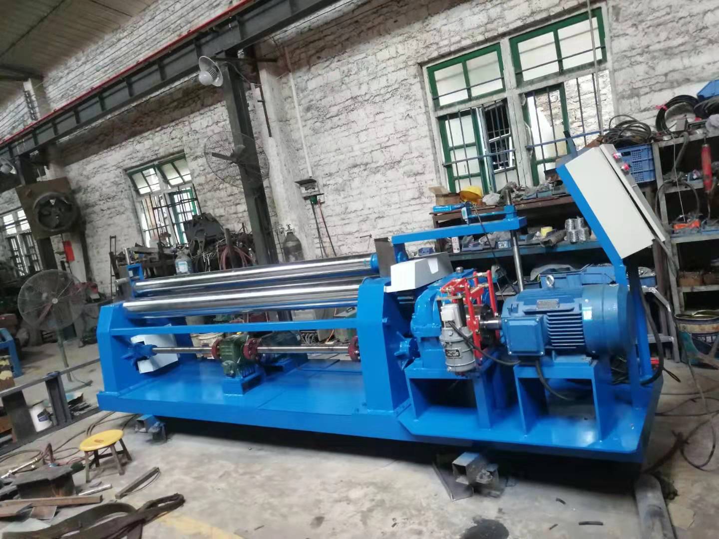 江门自动卷板机16*2500