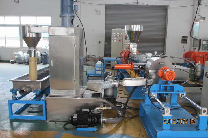 科美达汽车内饰板材挤出机