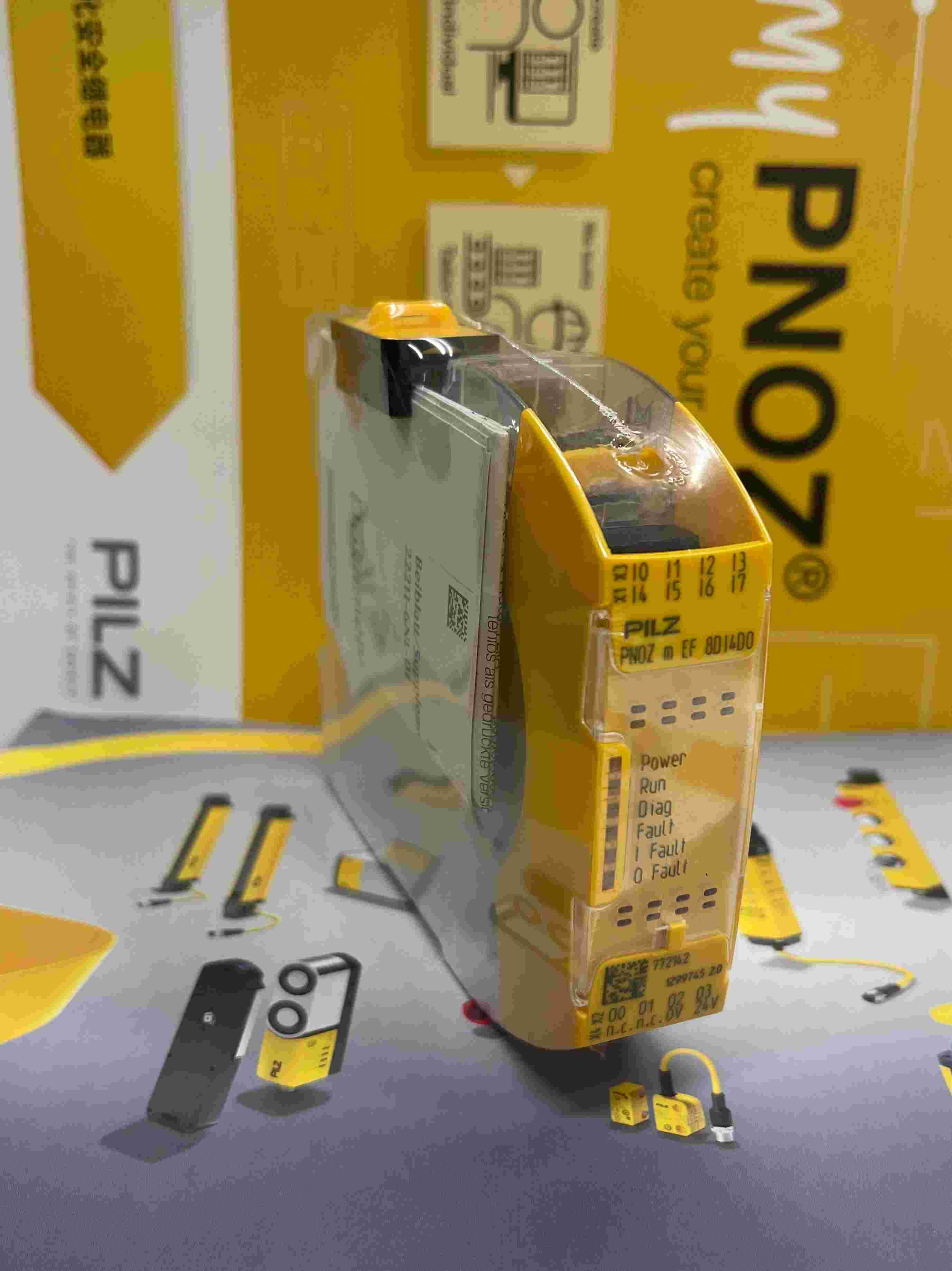 772142皮尔磁模块PNOZ m EF 8DI4DO