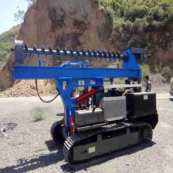 供应履带式光伏打桩机   光伏发电打桩机厂家直销