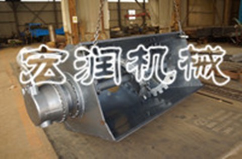 宏润牌装载机式铲斗混凝土搅拌车  混凝土砂浆搅拌移动斗式搅拌机畅销