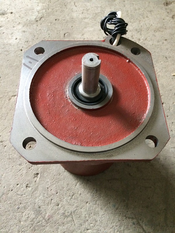 1.1kw 交流电机YDF-WF232-4