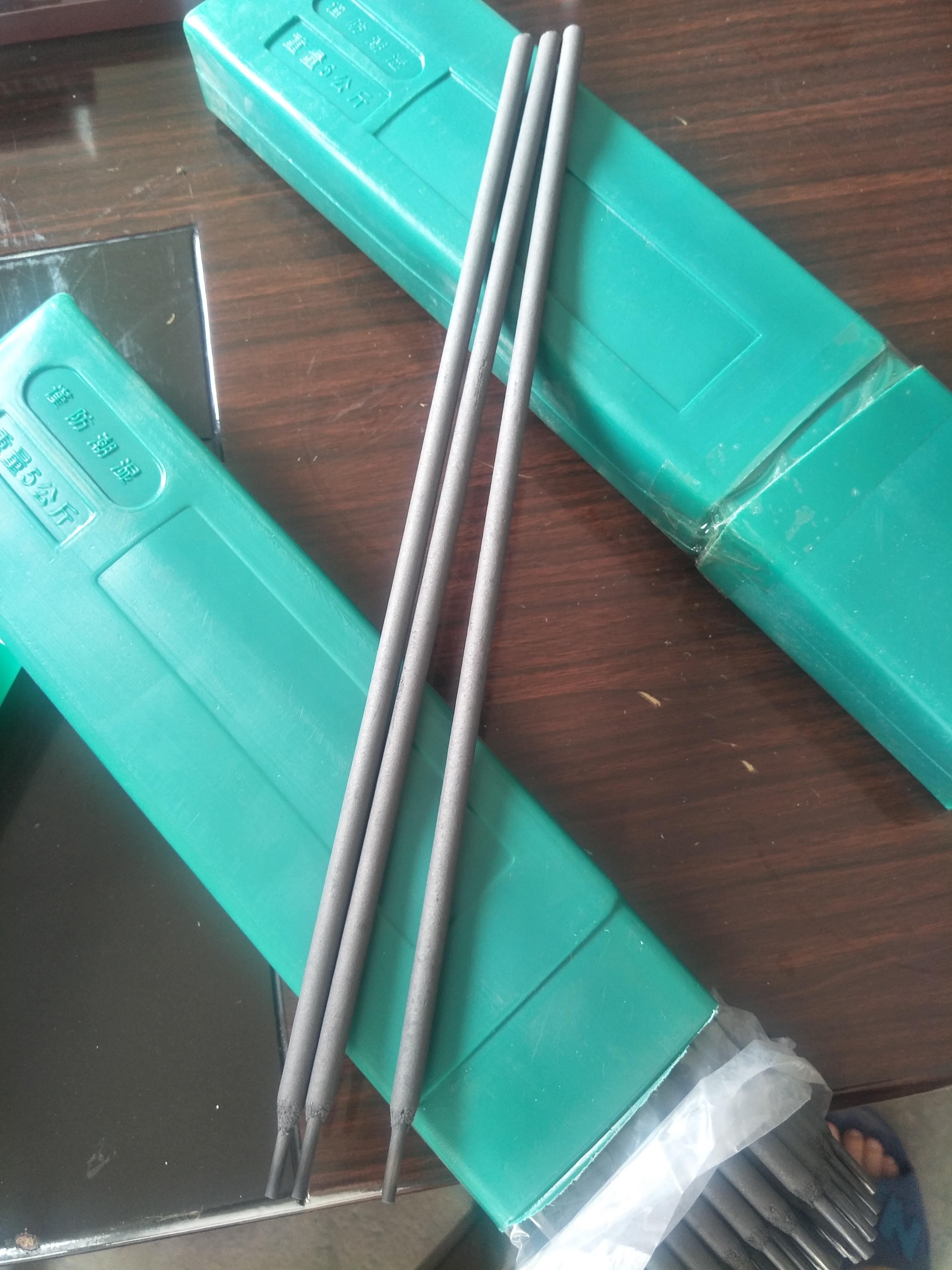 堆焊焊条用电焊条生产机械厂家