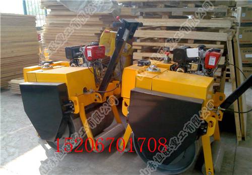 山东3.5T单钢轮座驾式振动压路机品牌压路机