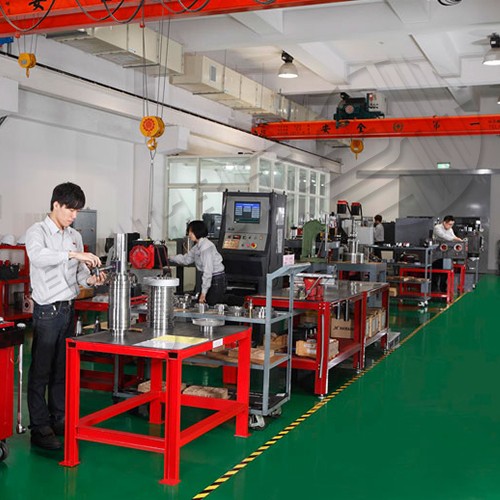 山东厂家供应，数控GZ4250锯床，运行稳定