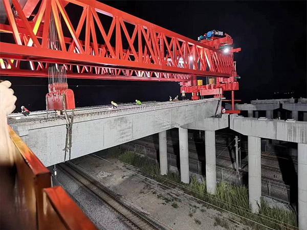 湖北孝感龙门吊厂家合理选择龙门吊驱动装置