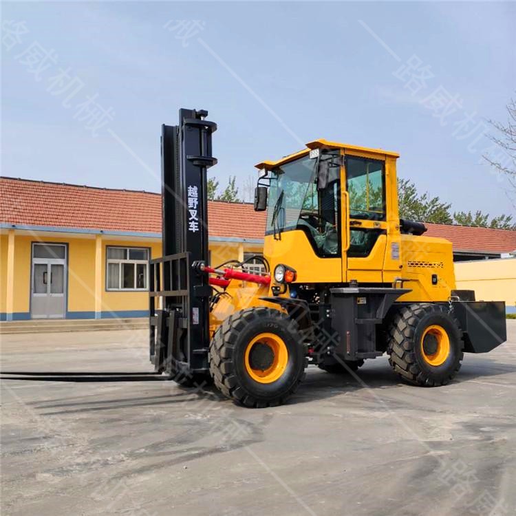 全地形叉车厂家 工地矿用越野叉车 3.5吨叉装车