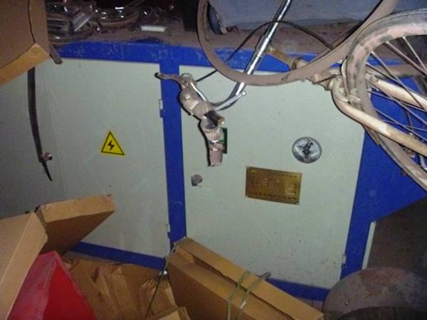 低价转让：全新160kw可控硅中频电炉 