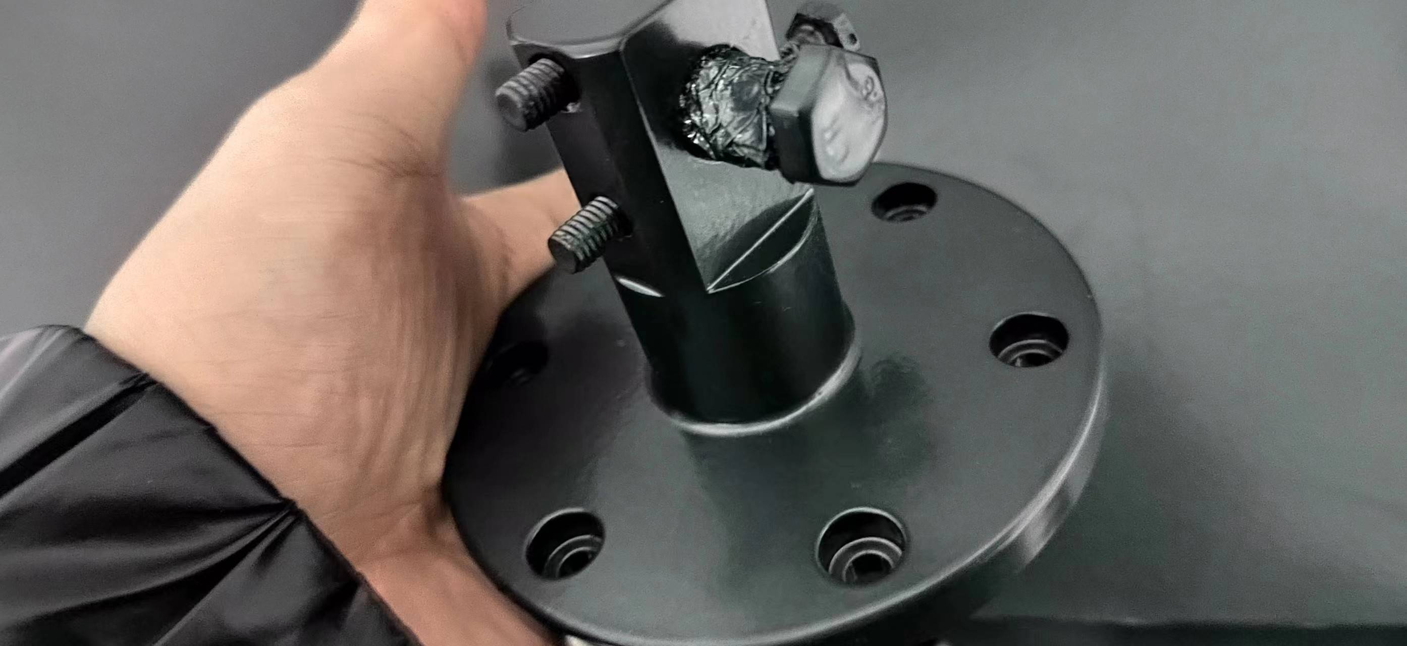 半导体零部件抗电子特气强酸强碱腐蚀涂层镀膜PEEK涂层