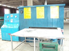 中工HGB下吸式单板干燥机