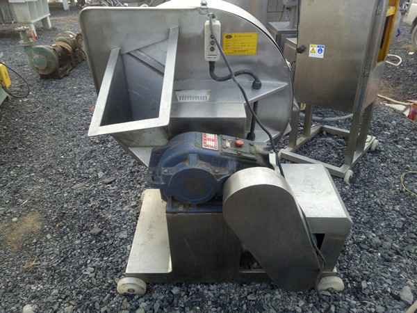 出售九成新二手刨肉机，二手全自动刨肉机