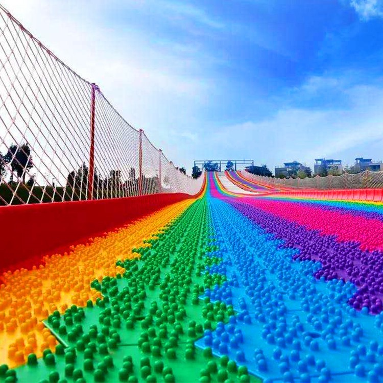 公园景区游艺项目彩虹滑道 网红户外无动力七彩旱雪滑道游乐设备
