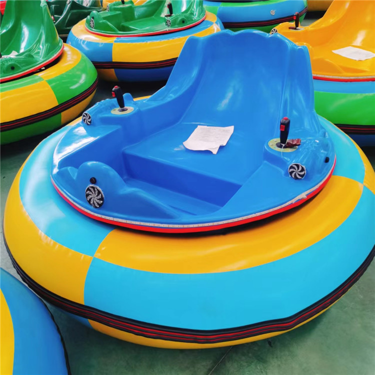 户外游乐设备 广场公园碰碰车 四季通用 适用人群广 电动游乐碰碰车