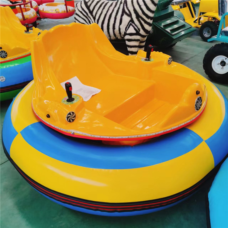 儿童游乐场碰碰车 室内外双人碰碰车 摆脱天网地网 手柄控制