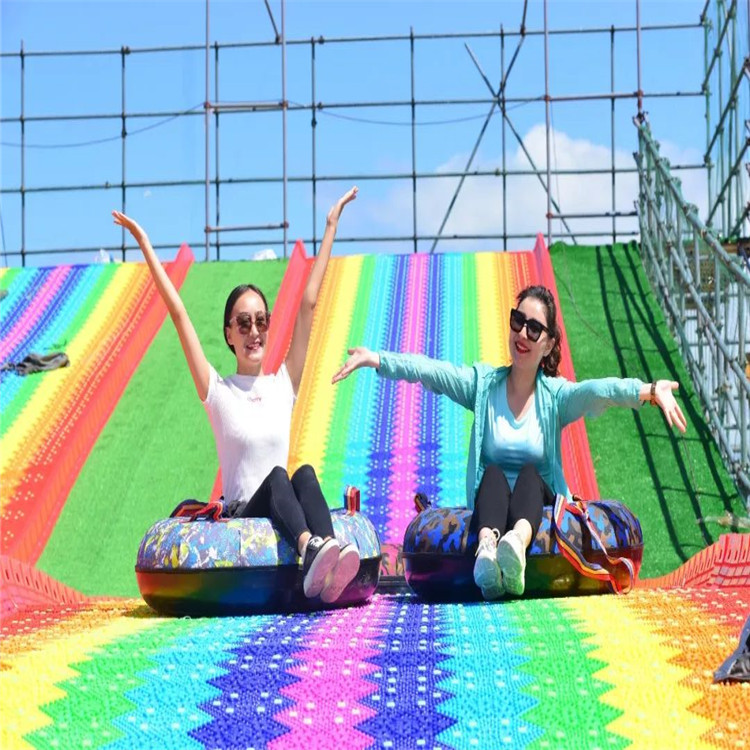 儿童乐园无动力游乐设备 网红七色彩虹滑道 场地设计规划一站式服务