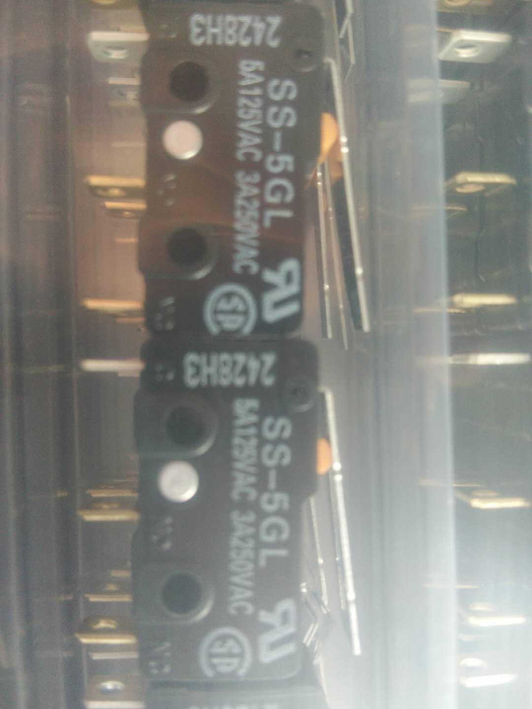 欧姆龙原装超小型基本开关SS系列