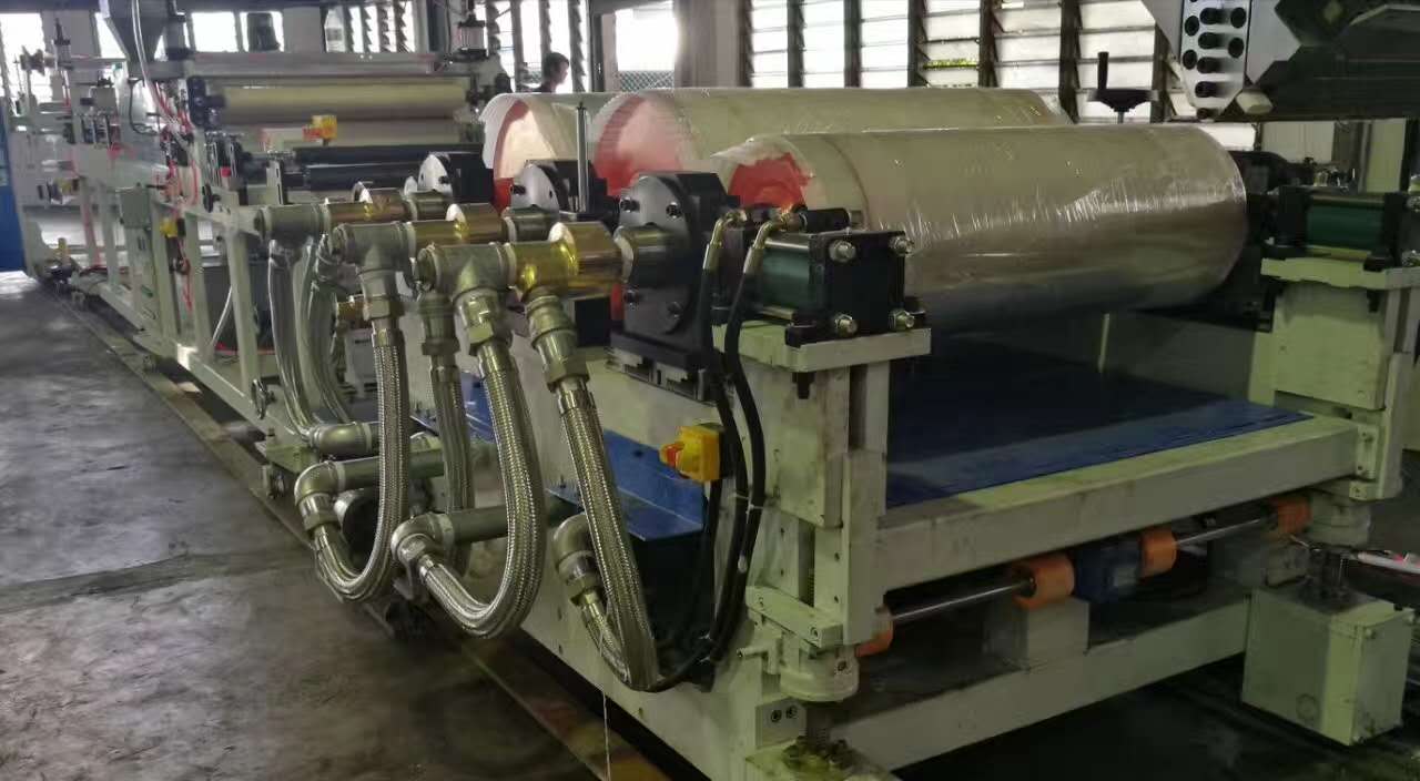 KWJP120-900 PP/PS/PET片材挤出生产线