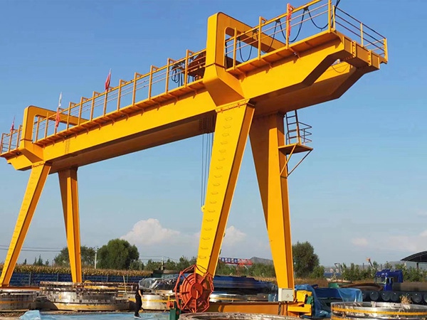 江苏龙门吊厂家带你了解龙门吊的工作环境