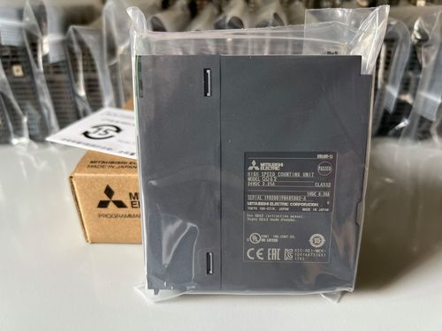 CE03200-000000	驱动器