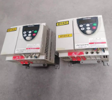 日本东芝VFNC1S-2015P-W-变频器