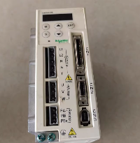 日本安川LXM23CU04M3X-驱动器