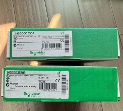 法国施耐德140DDO35300-PLC