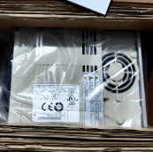 日本安川SGDS-04A12A-驱动器