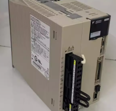日本安川SGDV-120A05A-驱动器